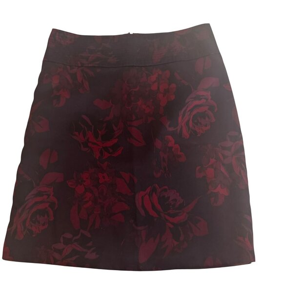 Elie Tahari Burgundy Floral Jacquard Skirt Size 6 – Elegant Mini Skirt - Picture 1 of 7